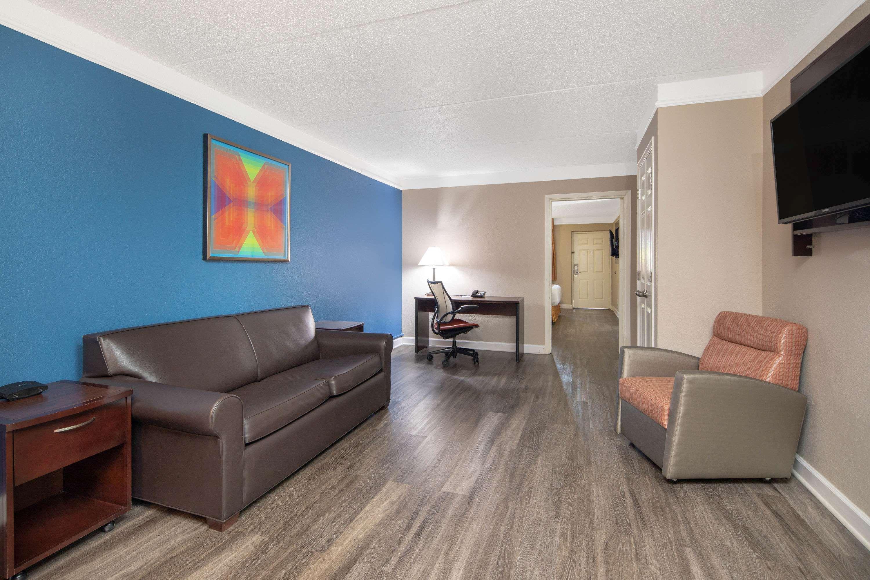 Budget Inn & Suite Atlanta Marietta Stadium Екстериор снимка