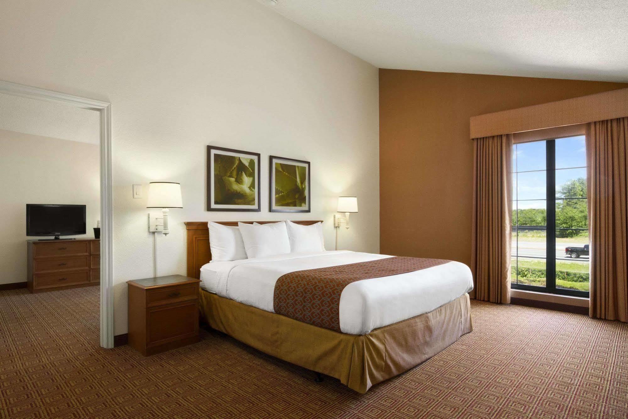 Budget Inn & Suite Atlanta Marietta Stadium Екстериор снимка